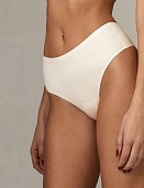 AMBERLY CREME Трусы стринги